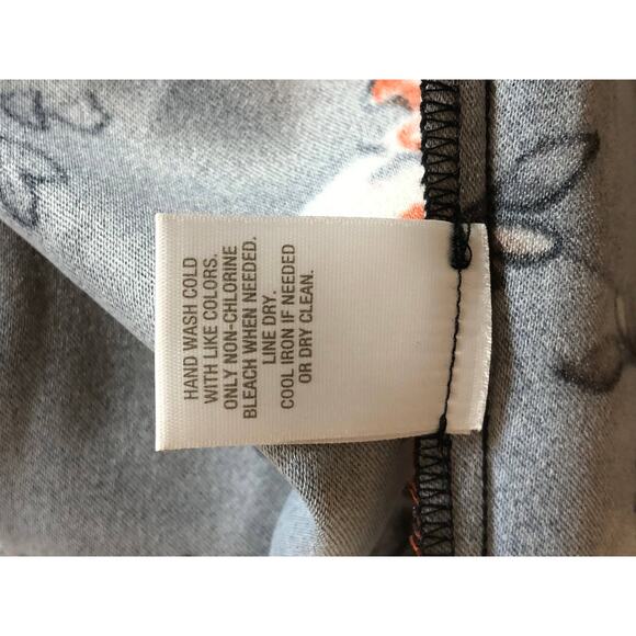 Dressbarn Dress Womens Size 8 Black Floral Sleeveless Knee Length Elegant - Picture 8 of 10